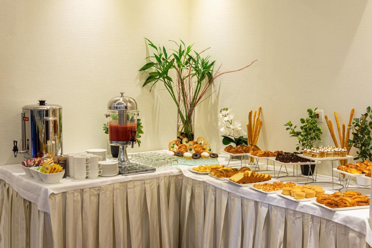 Blue Diamond Hotel