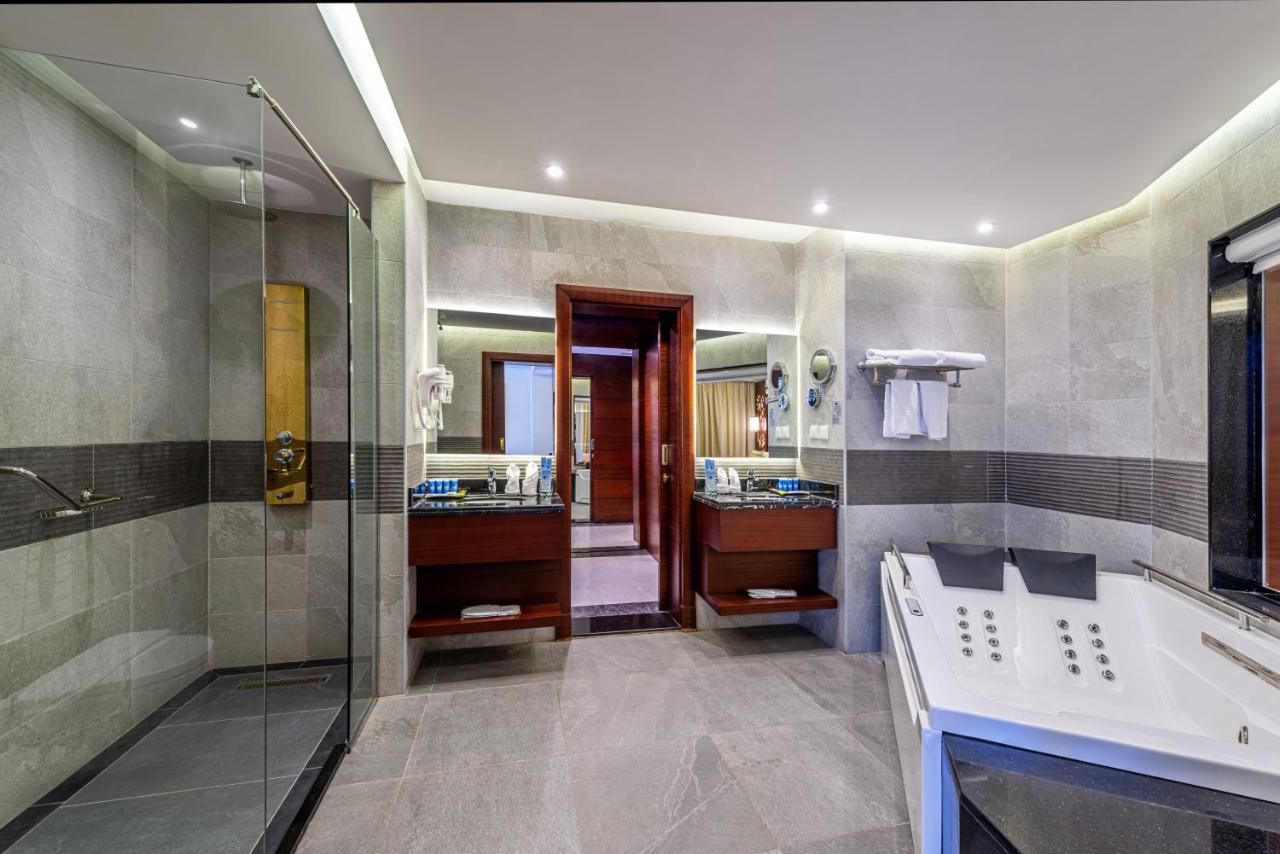 Hotel Blue Diamond