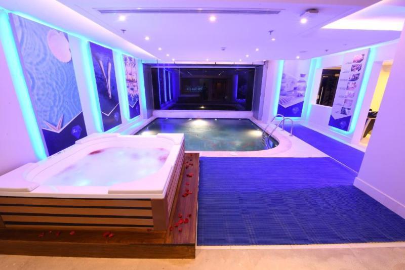 Hotel Blue Diamond